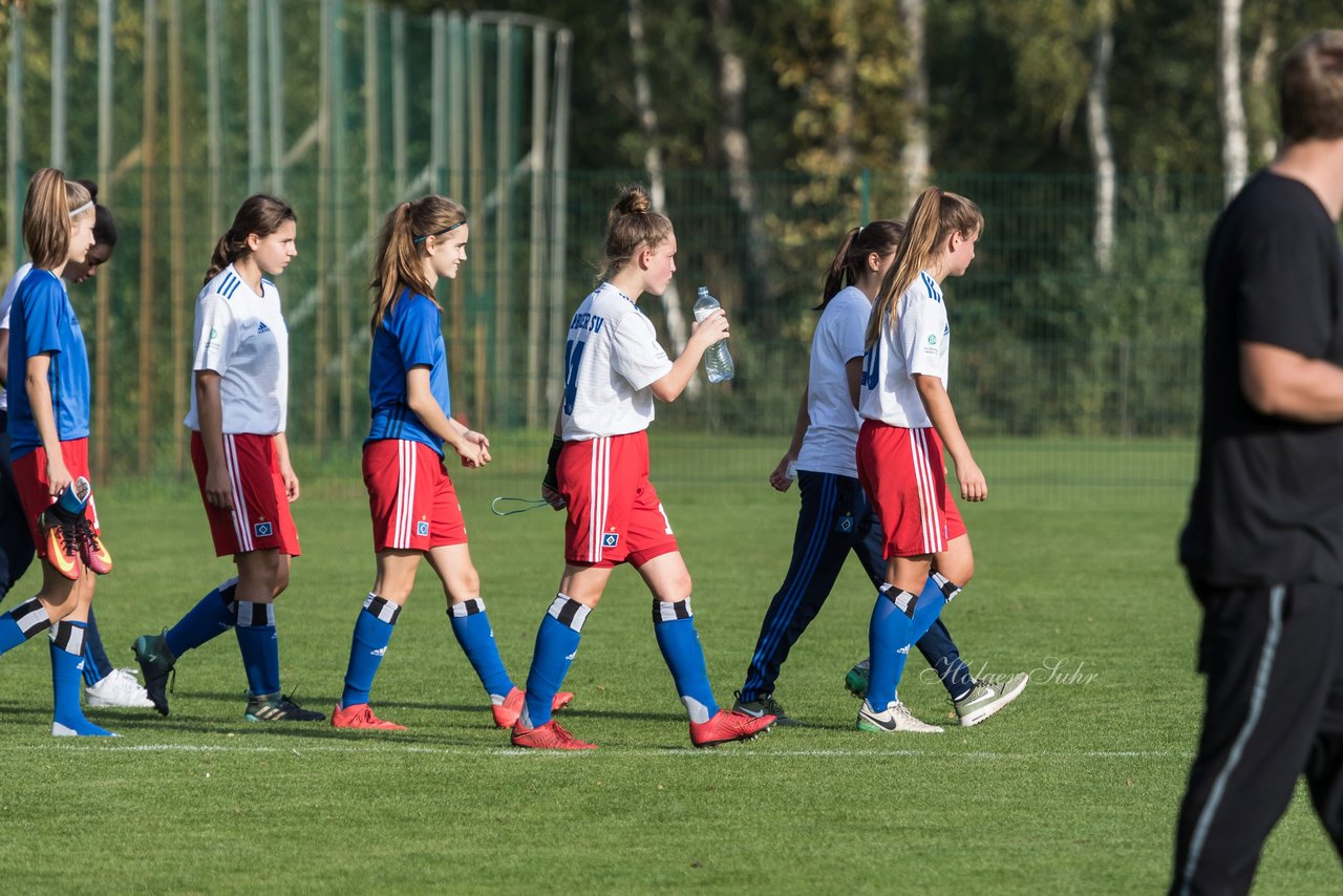 Bild 130 - wBJ HSV - SV Meppen : Ergebnis: 0:2